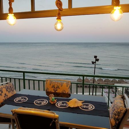 Holiday Wanda Fuengirola Bagian luar foto
