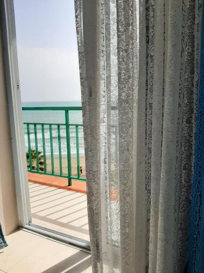 Holiday Wanda Fuengirola Bagian luar foto