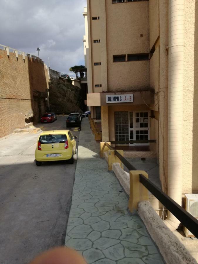 Holiday Wanda Fuengirola Bagian luar foto