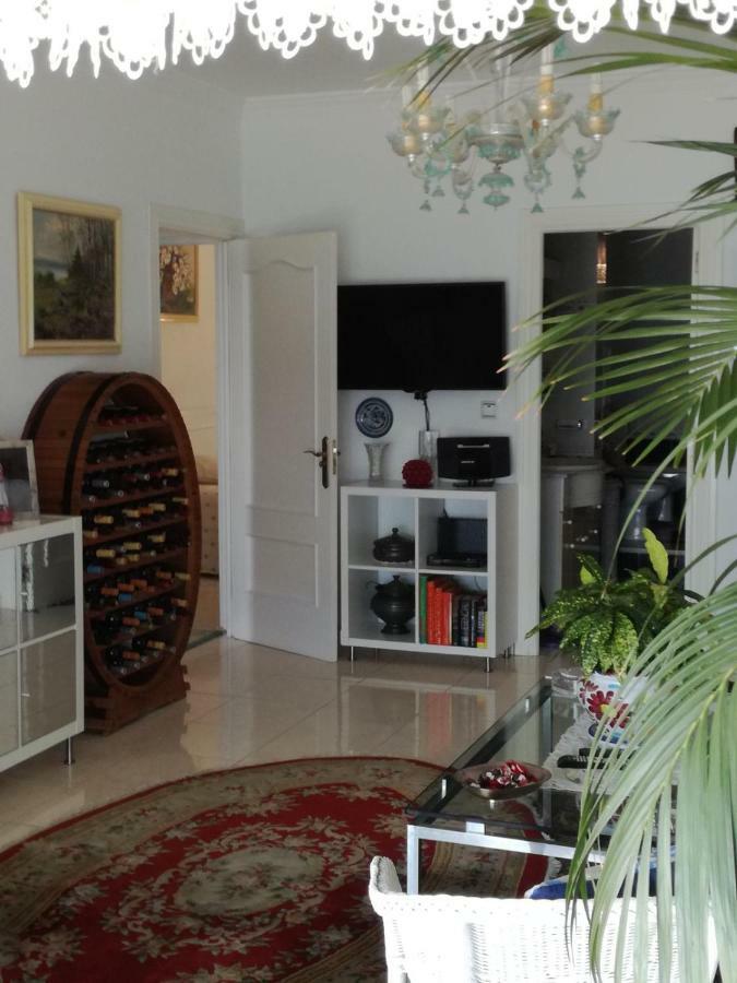 Holiday Wanda Fuengirola Bagian luar foto