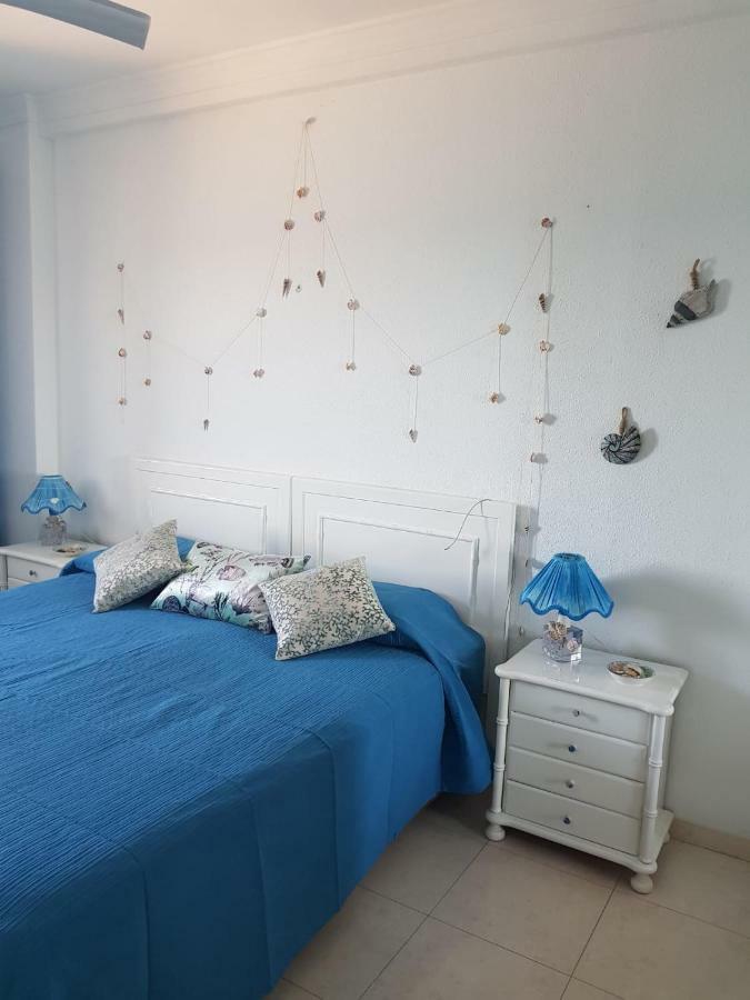 Holiday Wanda Fuengirola Bagian luar foto